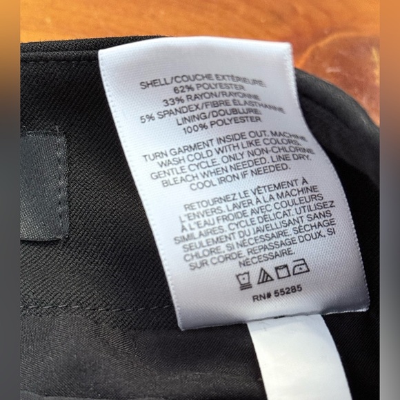 Express Black Pencil Skirt with Gold Button Accents Size‎ 2 - Has Flaws - Picture 4 of 8